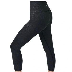 ZYIA Active Black Paisley Light n Tight Hi-Rise Capri 20” - Size 20 NWT